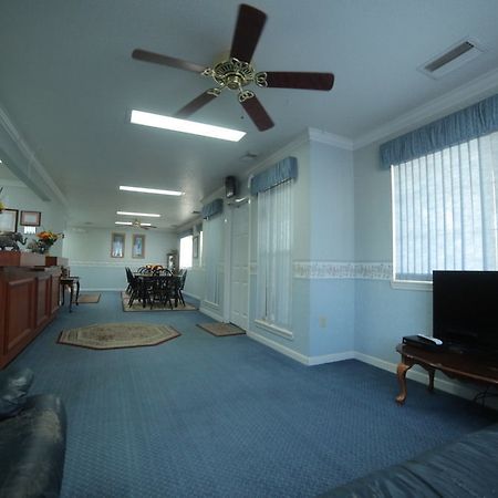 Fredericktown Madison Inn Lodge מראה חיצוני תמונה