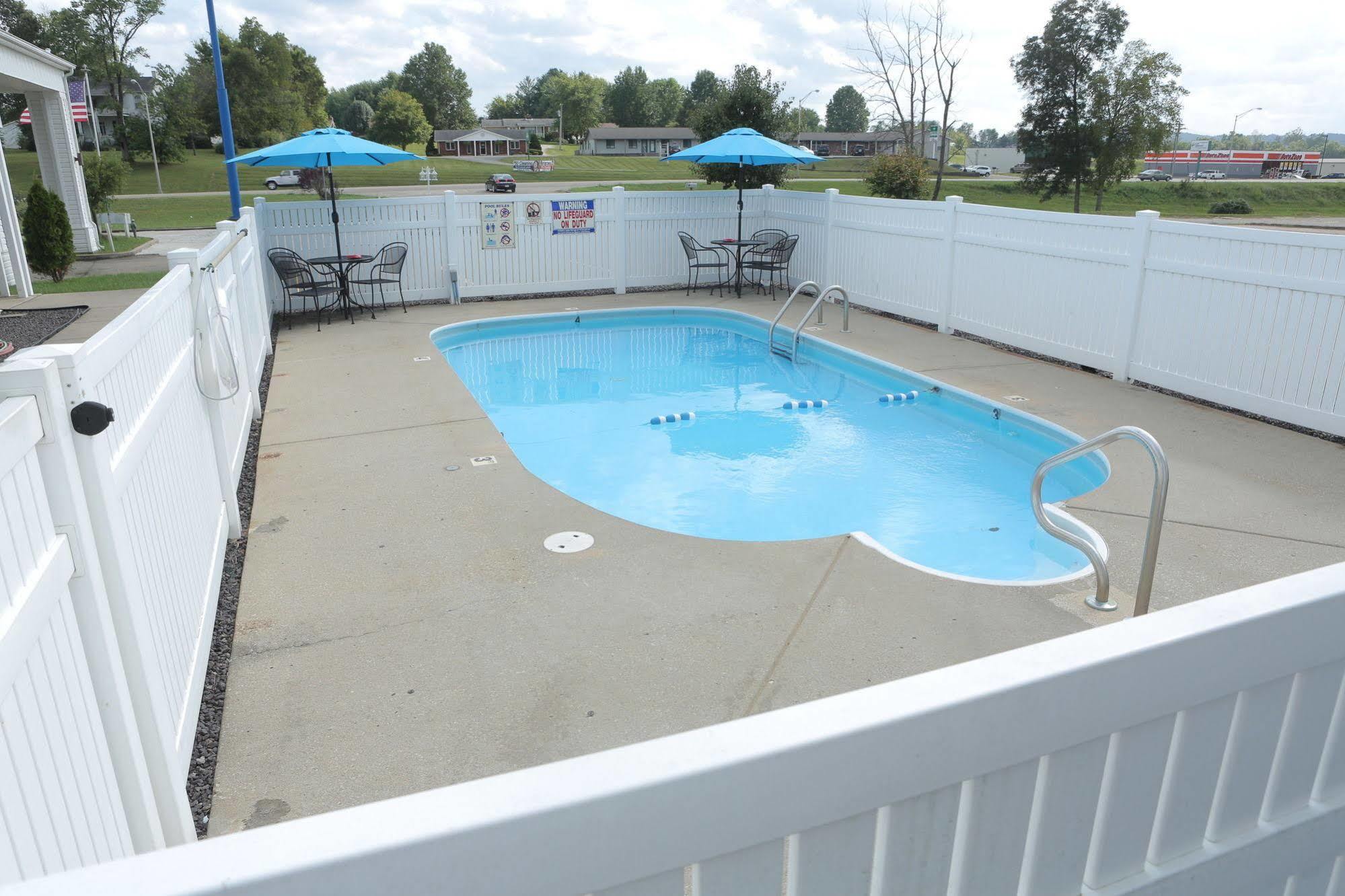 Fredericktown Madison Inn Lodge מראה חיצוני תמונה