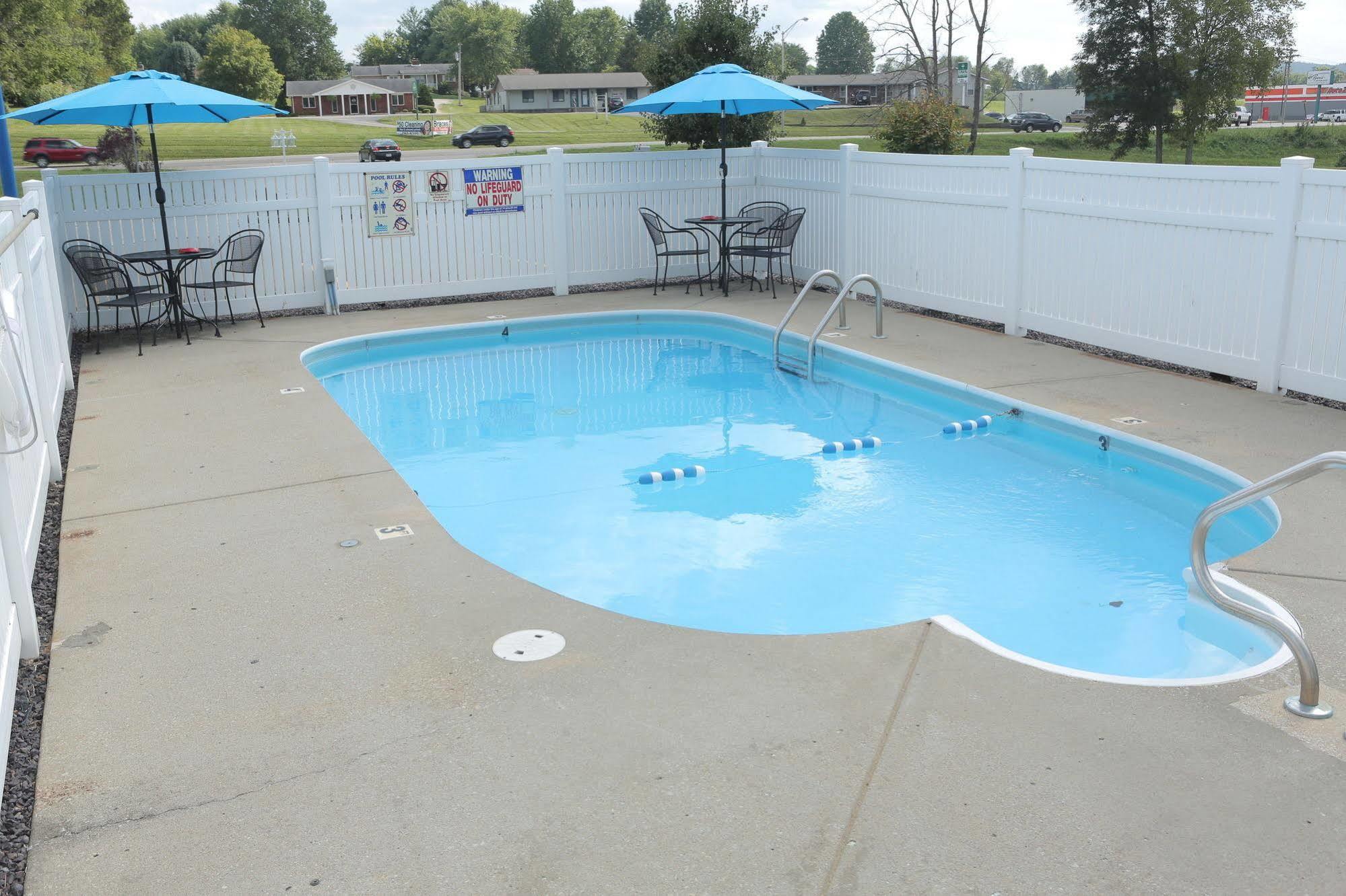 Fredericktown Madison Inn Lodge מראה חיצוני תמונה