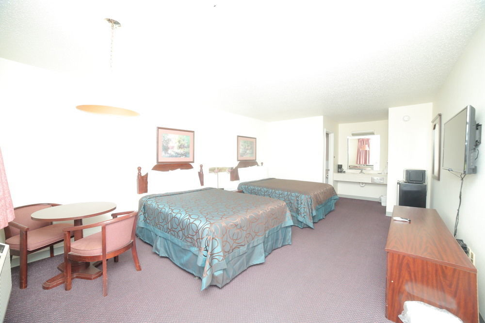 Fredericktown Madison Inn Lodge מראה חיצוני תמונה